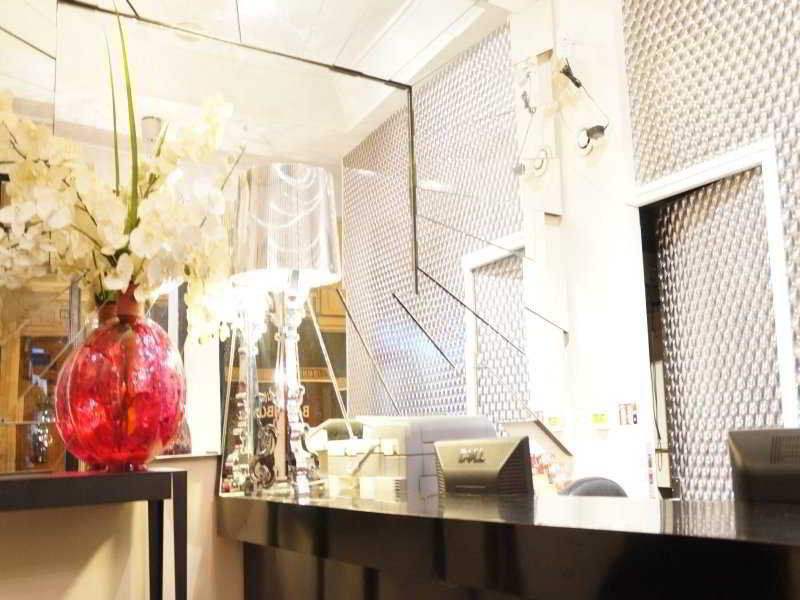 Hotel Petit Lafayette Париж Екстер'єр фото